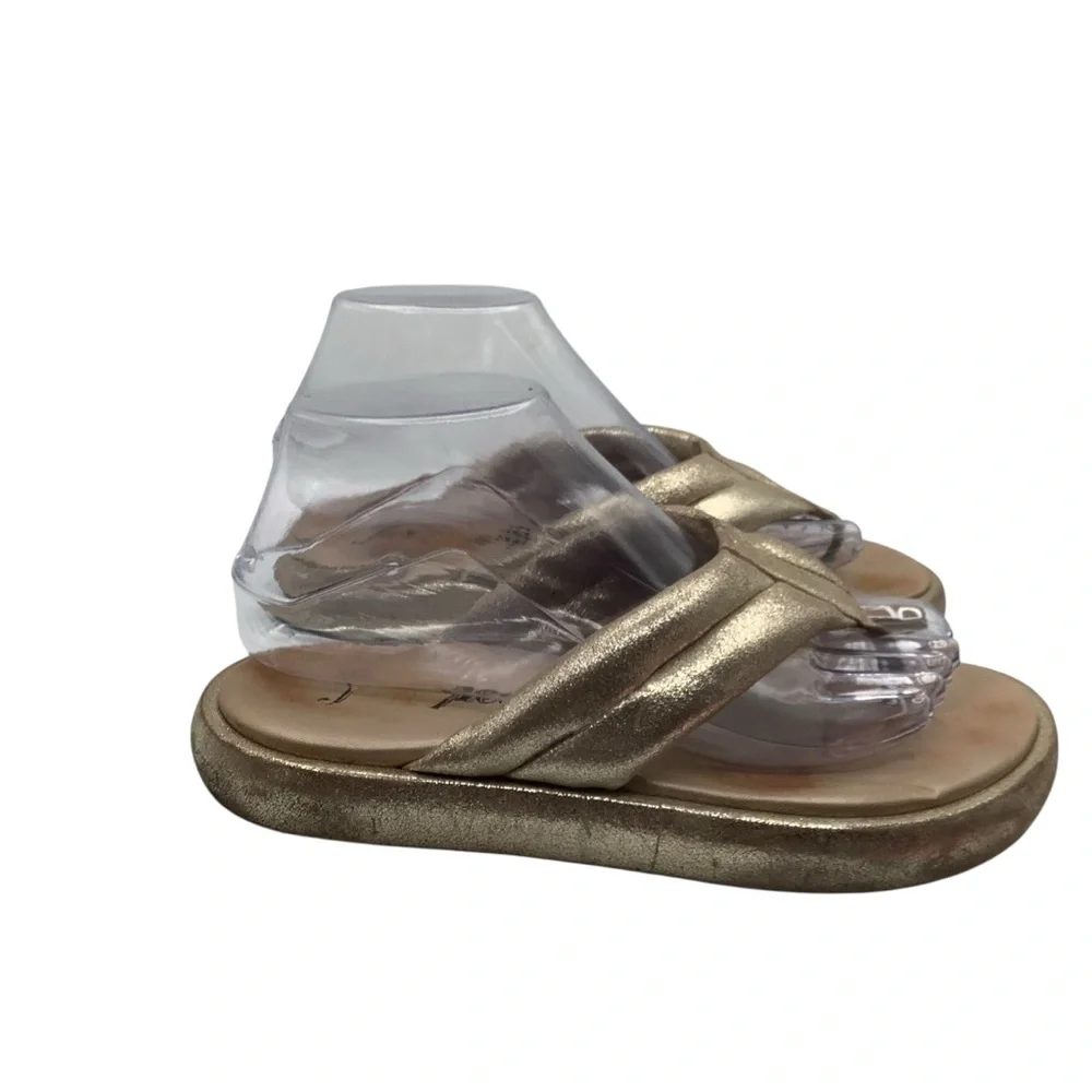 Free people Elegant Gold‎ Women's Sandals size 7